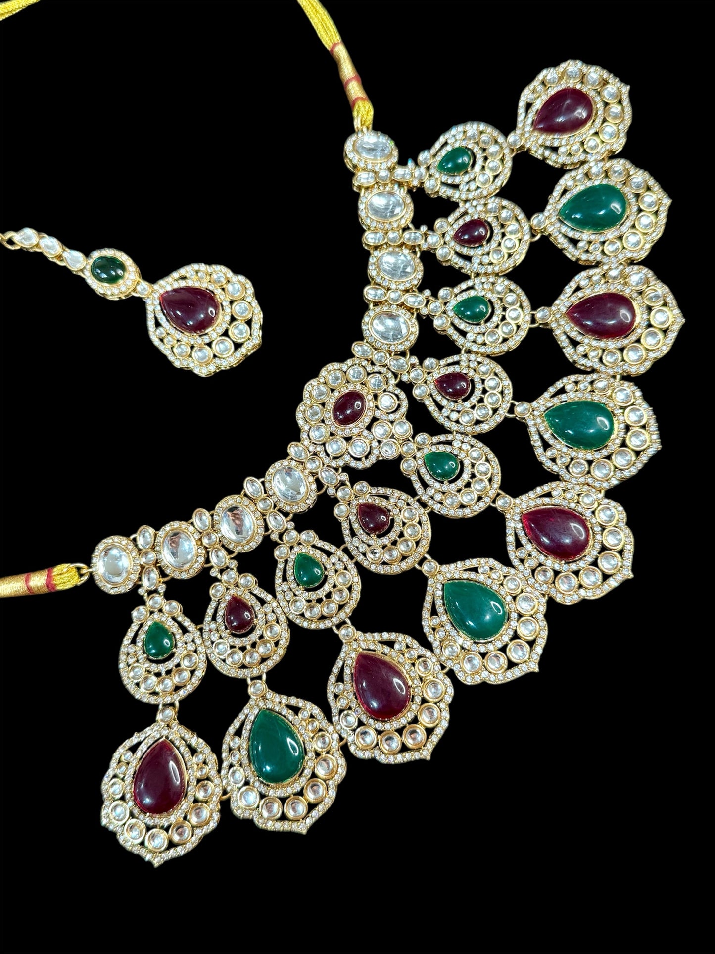 Kundan necklace set(Mehroon with green)