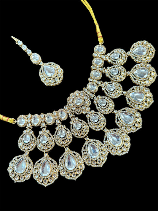 Kundan necklace set golden