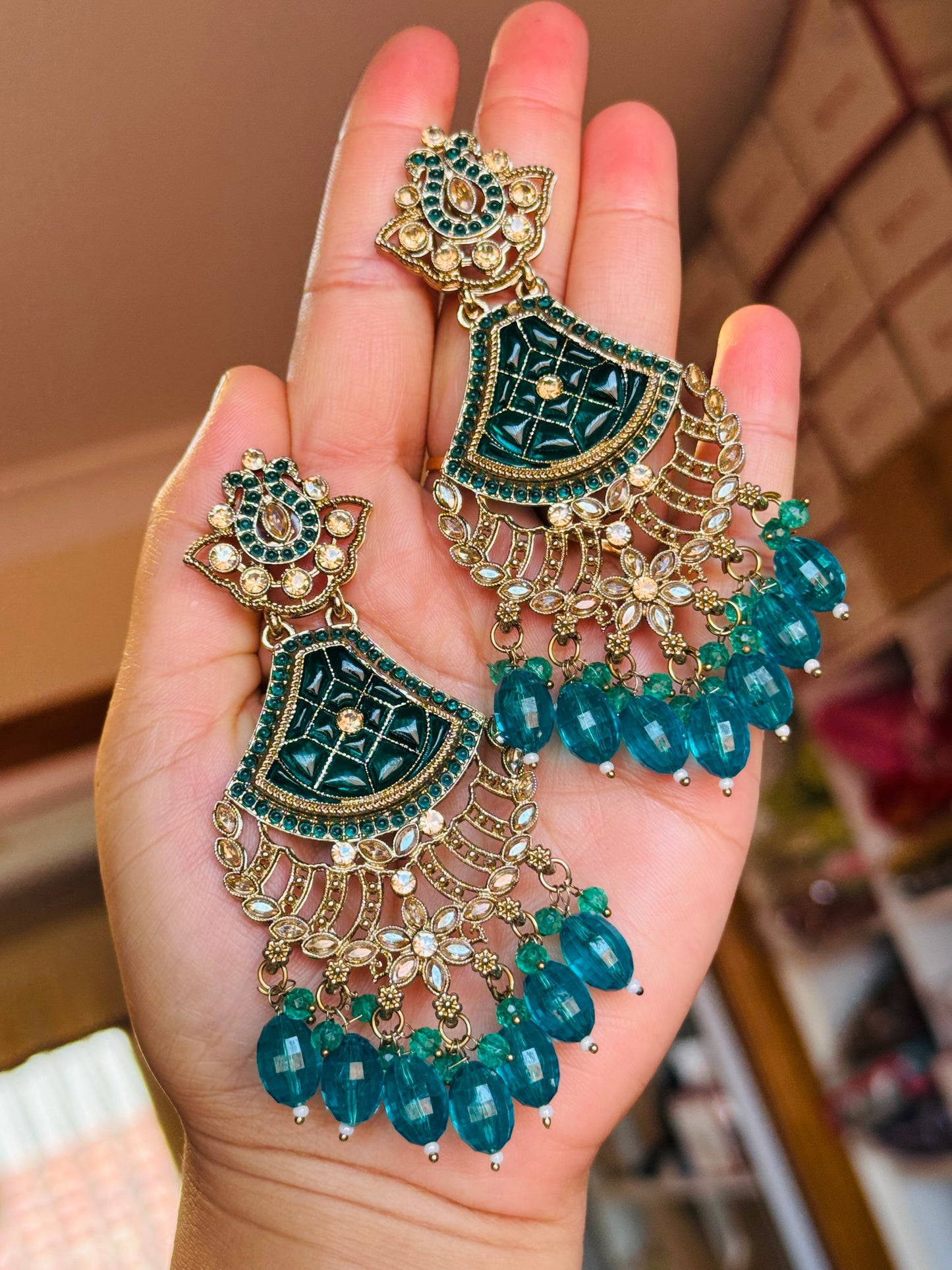 Kundan earrings