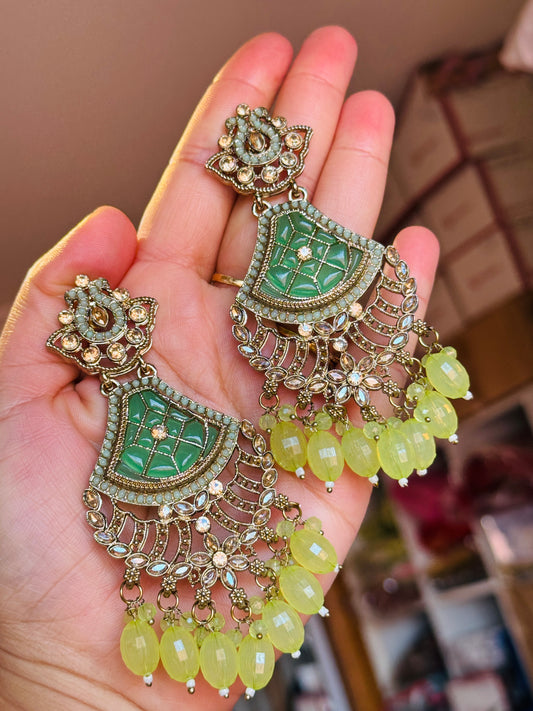 Kundan earrings