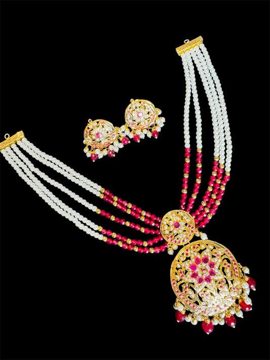 Jadau necklace